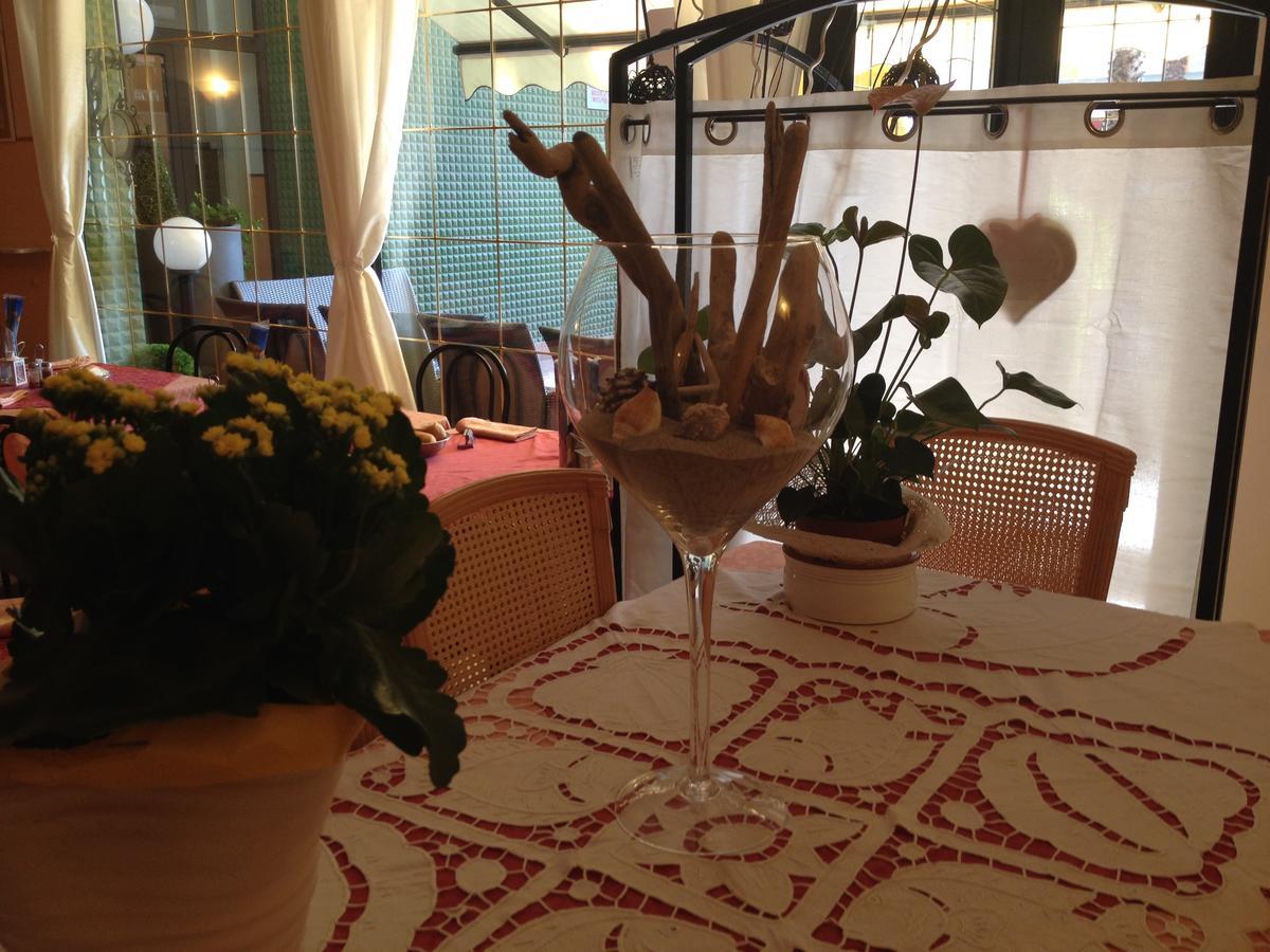 Albergo Glory Borghetto Santo Spirito Luaran gambar