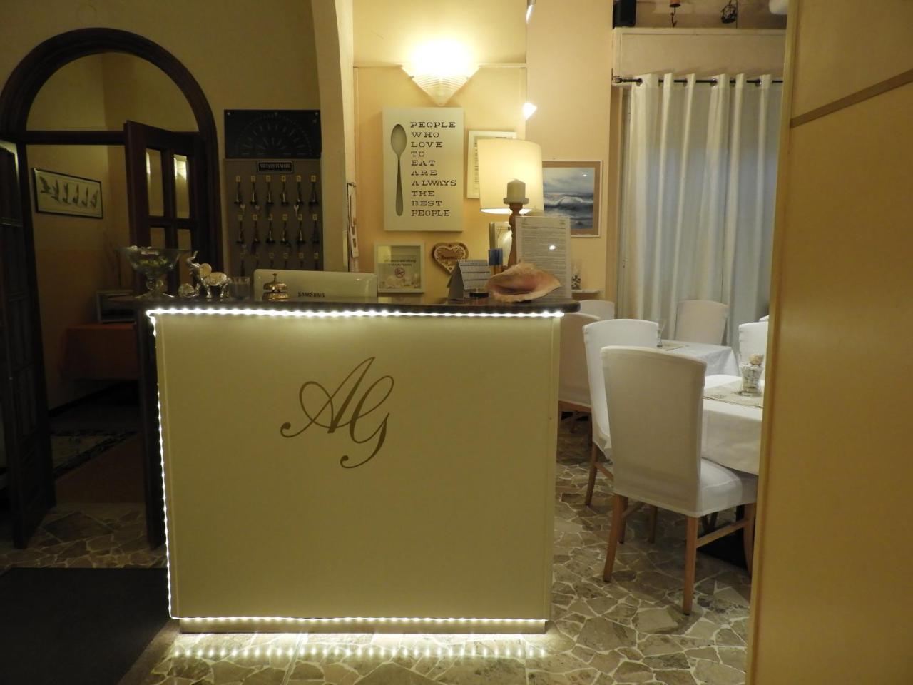 Albergo Glory Borghetto Santo Spirito Luaran gambar